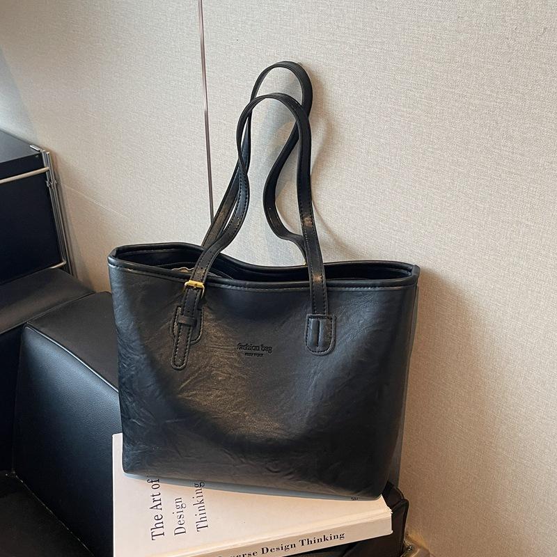 Ретро большая сумка женская 2025 новая модная универсальная сумка-тоут с высоким чувством стиля большой вместимости, сумка-мессенджер для поездок на работу