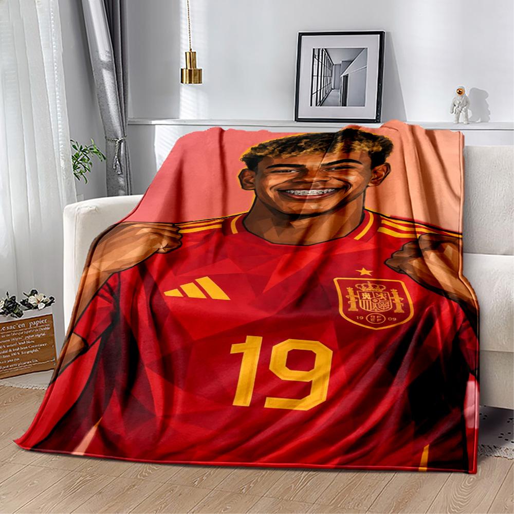 Lamine Yamal's Football Stars Unite: Lamine Yamal's Impact Blanket Warmthful Decor Perfect for Bedding Bed Picnics Four Seasons Universal Playful Desi