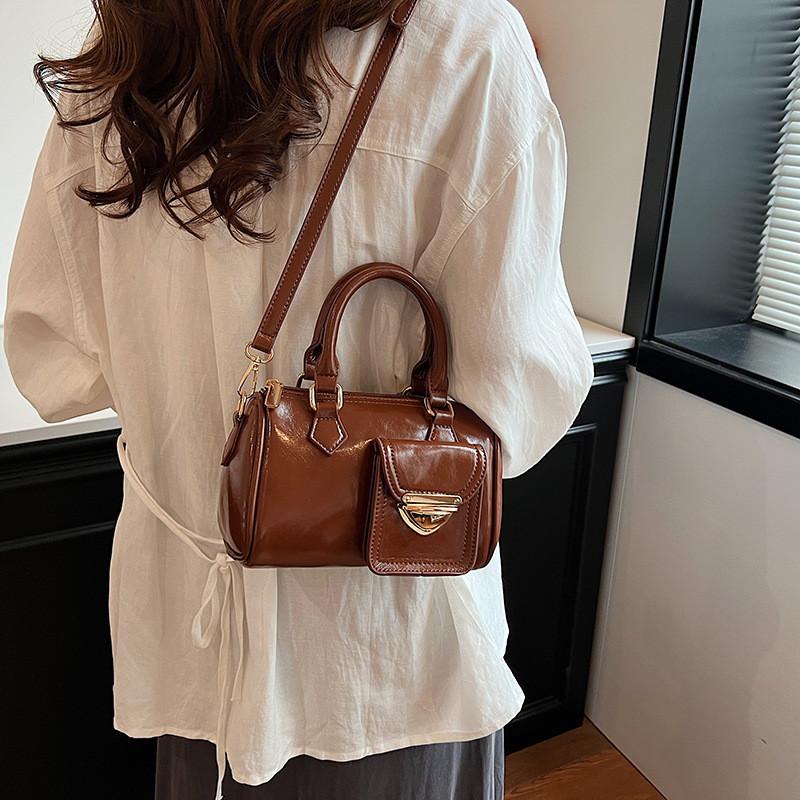 Ielgy Korean Version Trendy Unique Design Portable Bowling Bag Fashion One-Shoulder Messenger Pillow Bag