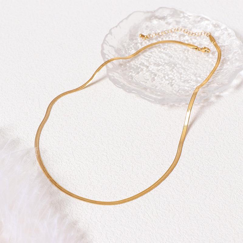 Blade Chain Versatile High-end Snake Bone Chain Hip-hop Necklace