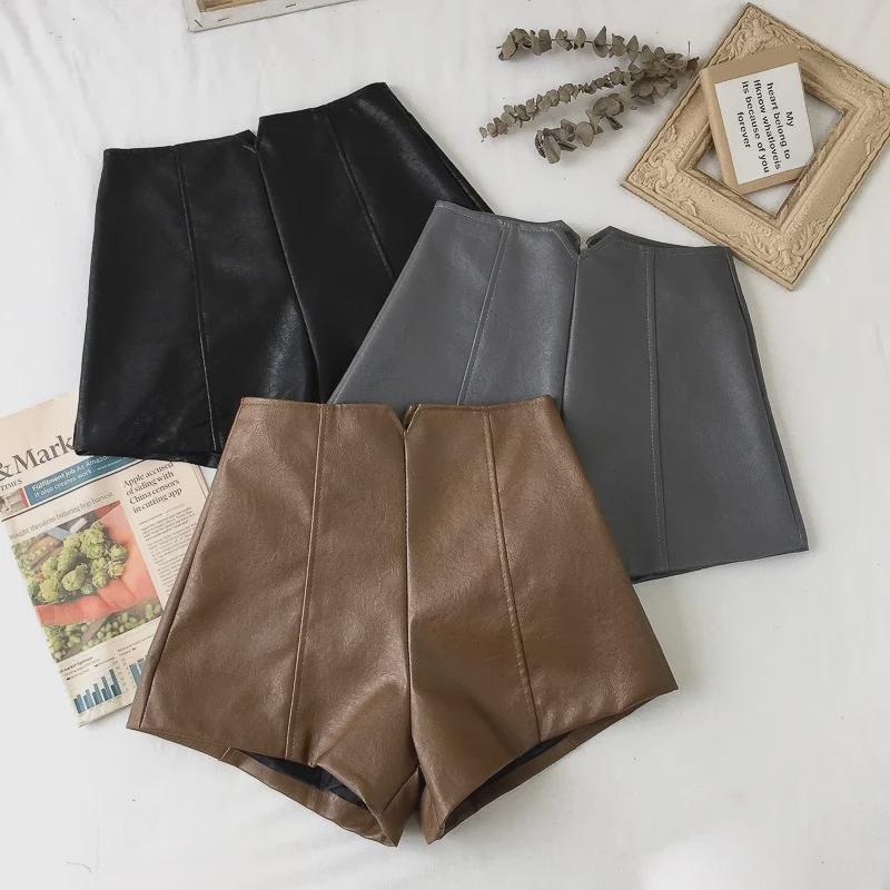 2023 Women's PU Leather High-Waisted Black Wide-Leg Shorts - Autumn/Winter Style