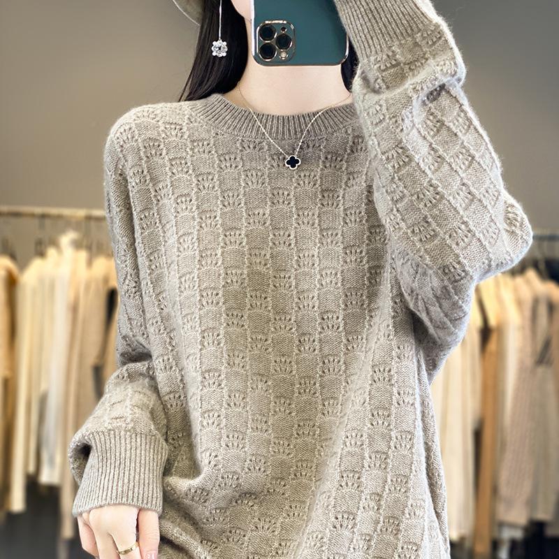 Autumn And Winter New Round Neck Hollow Wool Knitted Sweater Women'S Loose And Thin Long-Sleeved Versatile Jacquard Sweater Large Size