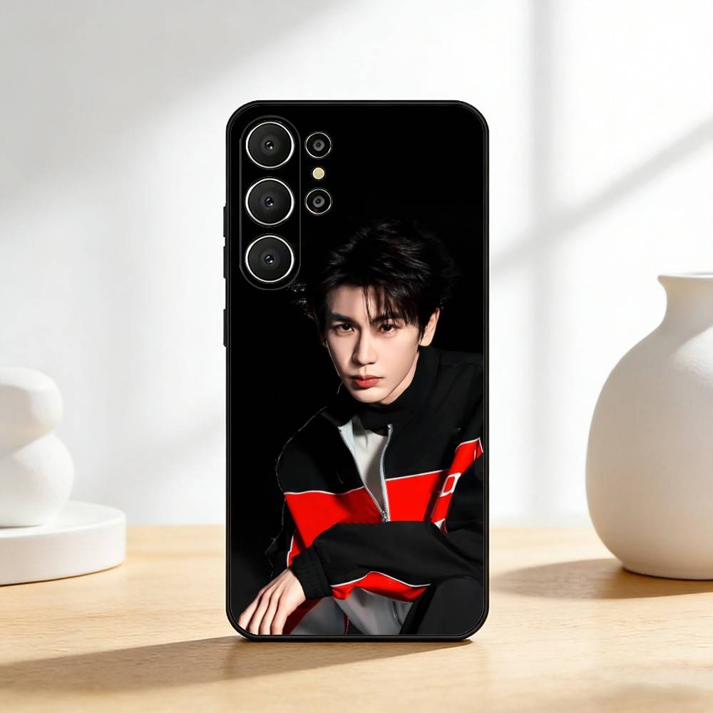 P-Pursuit of Jade-Zhang Linghe Phone Case For Samsung S26,S25,24,23,22,30,21,10,9,Ultra,Plus,Lite,Black Soft Case