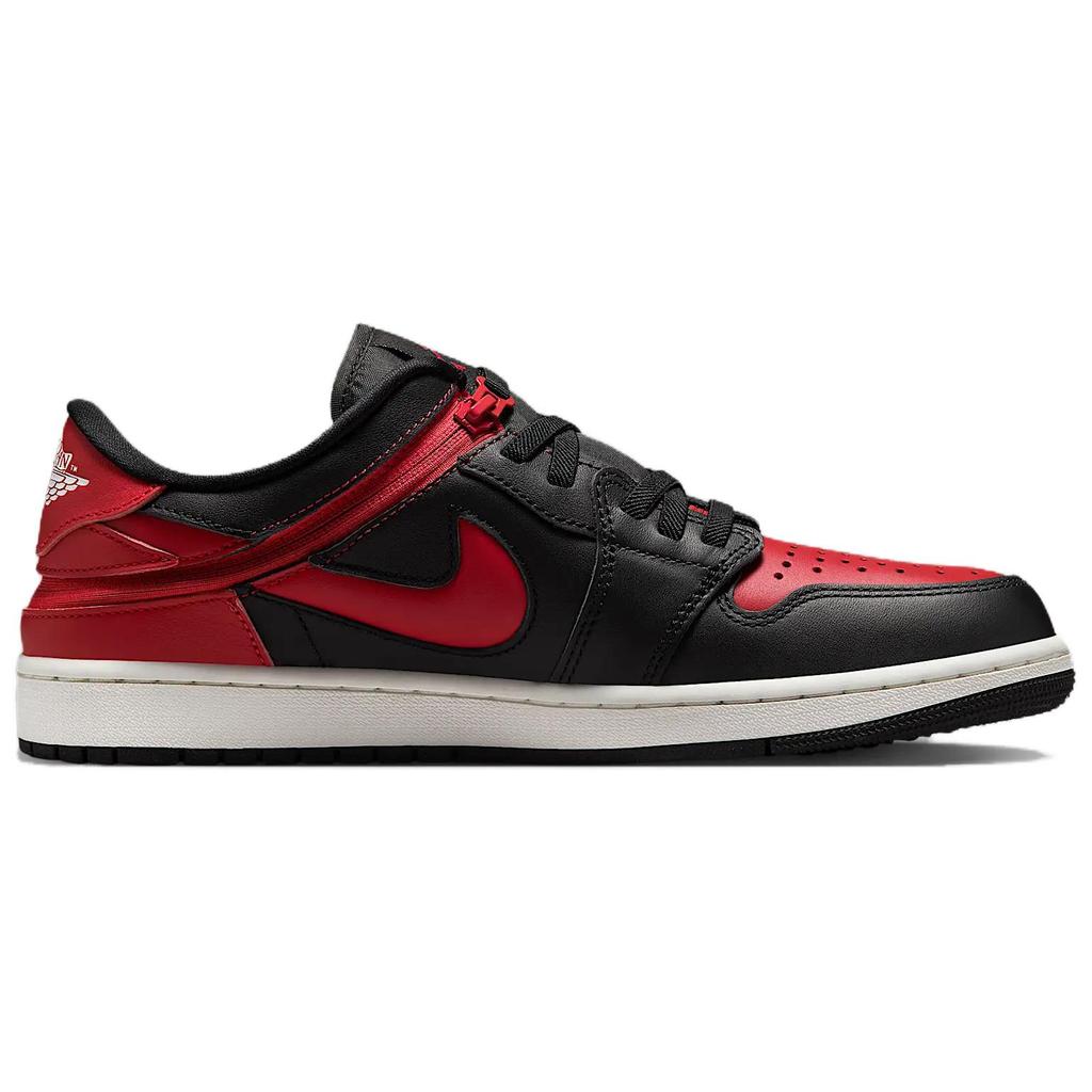 Jordan 1 Низкий FlyEase Черный Саммит Белый Varsity Red DM1206-067