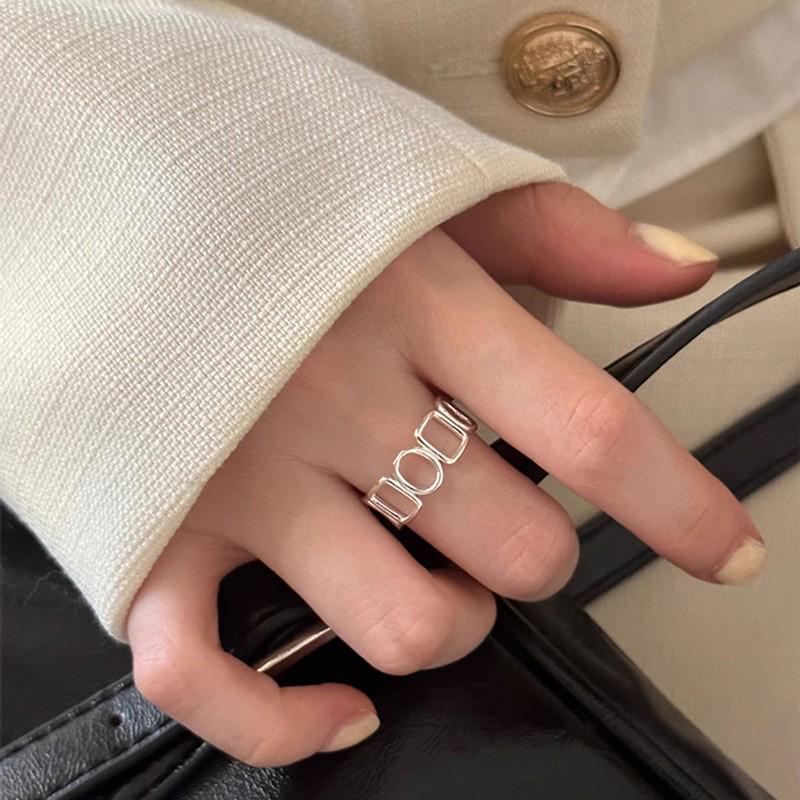 Цветочное кольцо из стерлингового серебра для женщин - Высококачественный дизайн с открытым соединением для осени/зимы