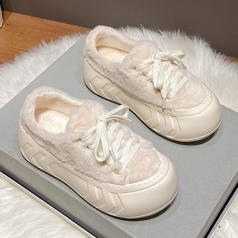 Мода 2024 года, горячая распродажа, короткие плюшевые теплые кроссовки для женщин, обувь на шнуровке, новые повседневные удобные нескользящие женские туфли на толстой подошве
