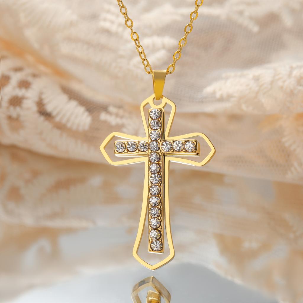 Cazador Clear Zircon Cross Pendant Necklace for Women Men Stainless Steel Couple Necklaces Jesus Christian Jewelry Gift 2026