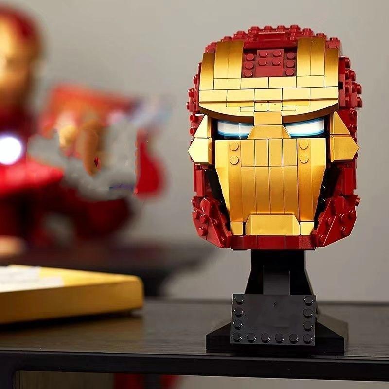 Marvel Superhero Iron Man Mask Helmet Model Assembly Small Particle Building Block Toy