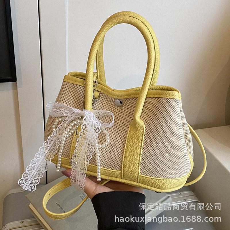 Вместительная сумка-мессенджер женская 2025 новая модная нишевая дизайнерская наплечная сумка корейская версия повседневная сумка-ведро