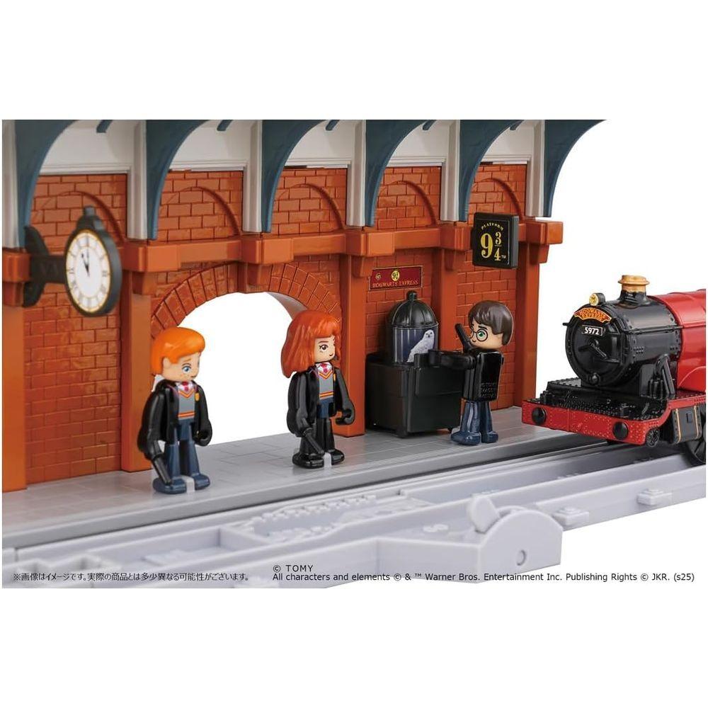 TAKARA TOMY Игрушечный поезд Plarail Гарри Поттер Хогвартс-Экспресс 3 и (Возраст до)