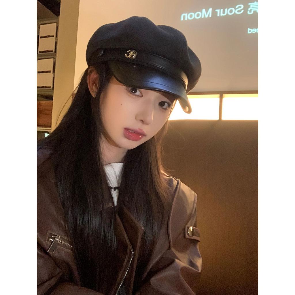 New Woolen Cap Female Black Casual Retro Versatile Painter Beret Showing Face Small Star Anise Hat