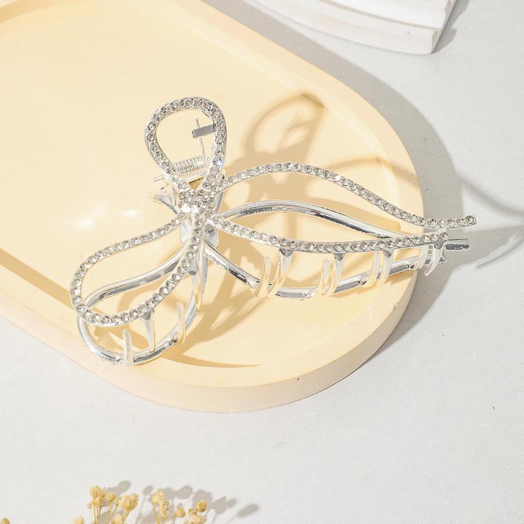 Korean Style Elegant Metal Hair Claw Clip for Women - Shark Claw Design