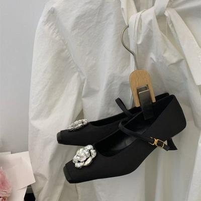 Мода 2025 Весна Дизайнерские Хрустальные Женские Туфли Модные Неглубокие Балетки Лаконичная Уличная Обувь на Мягкой Подошве