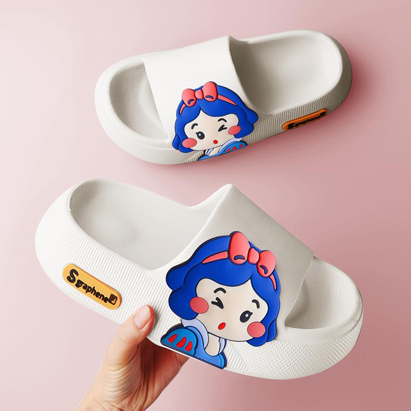Женские тапочки на толстой подошве 5 см, милые наклейки принцессы, пляжные домашние сандалии для ванной комнаты, новые летние шлепанцы для пар, крутая обувь