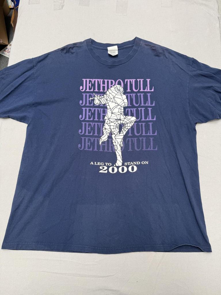 Vintage Jethro Tull Tour T shirt A Leg to Stand On - 2XL