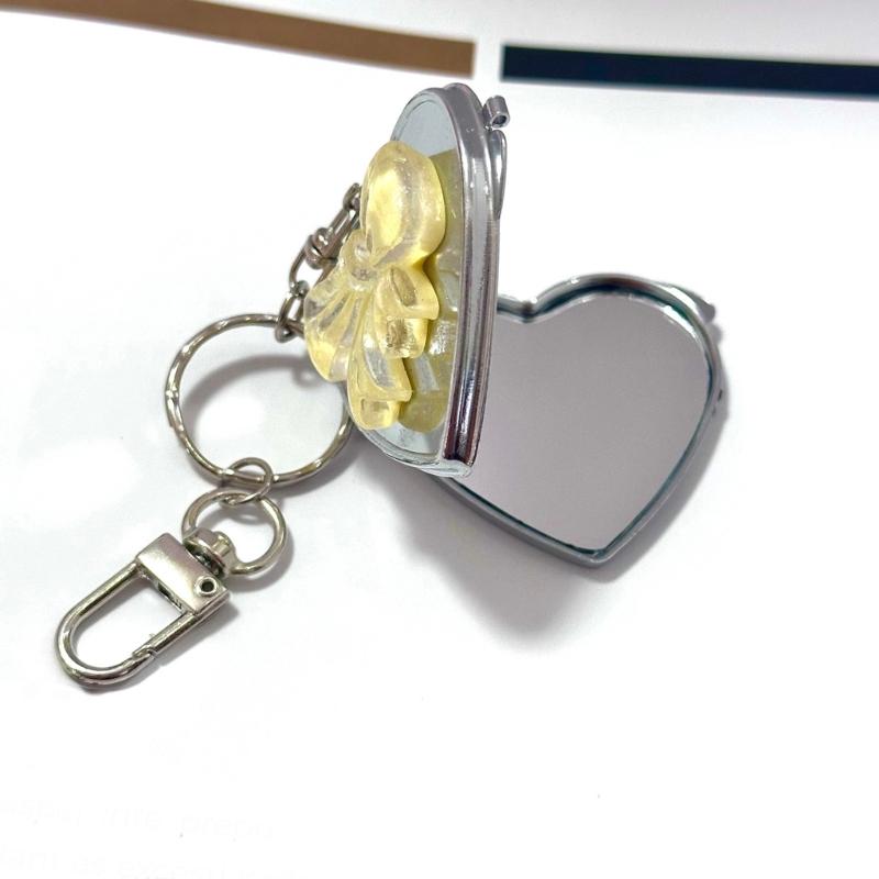 Stylish Love Heart Pendant Bowknot Keychain Accessory Stylish Key Holder for Women Sturdy Alloy Car Key Pendant