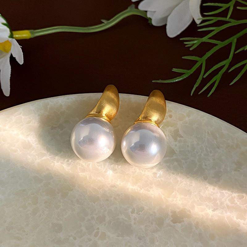 Vintage Rose Leaf Metal Cuban Link Pearl Earrings for Women