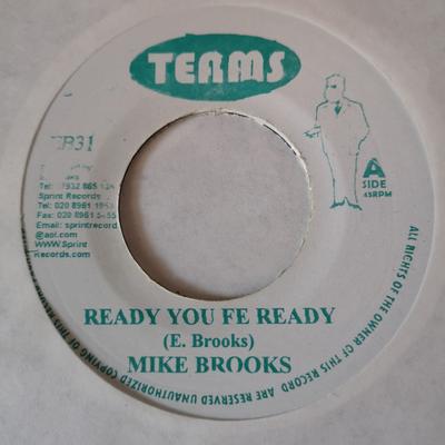 7-дюймовая пластинка МАЙК БРУКС - Ready You Fe Ready EB31 Teams UK Регги, Ска и Даб Б/У