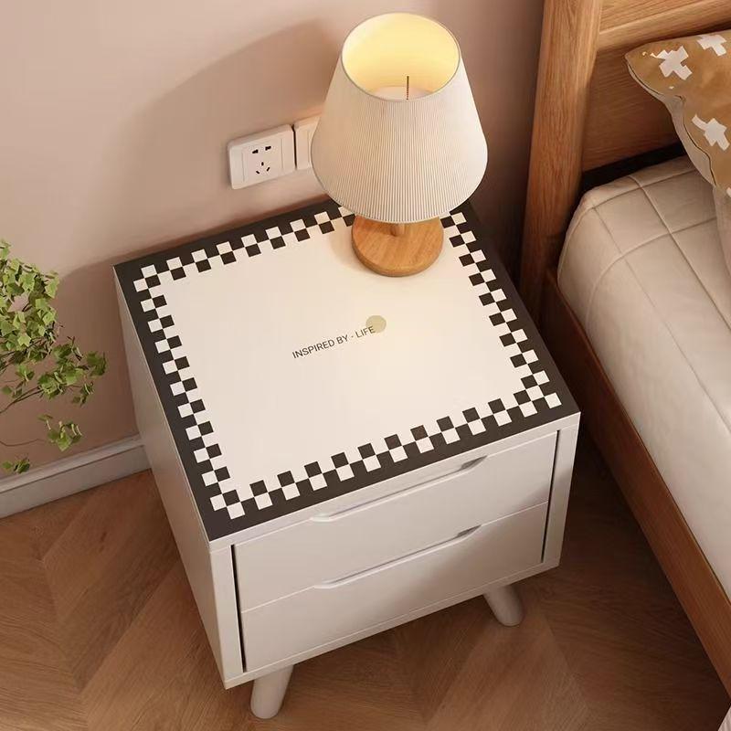 Diatom Mud Table Cover: Quick-Dry, Water-Absorbent, Stain-Resistant, Non-Slip Bedside Mat