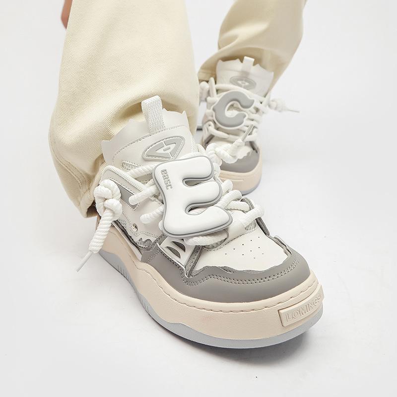 Guochao niche white shoes women's versatile casual sports bread shoes sports platform student board shoes men's shoes advanced sense