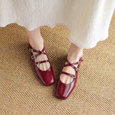 Новая кожаная обувь на четыре сезона, повседневная, на низком каблуке, черная, на мягкой подошве, одинарная обувь, женская обувь из лакированной кожи большого размера, квадратный каблук, туфли на плоской подошве, squ