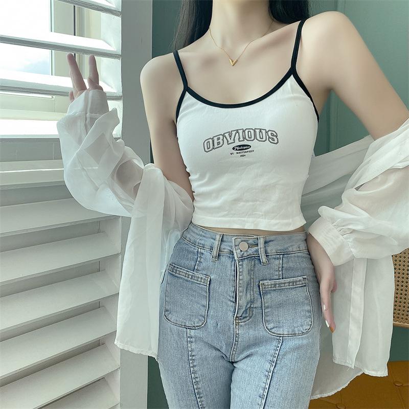 Alphabet Spice Sports Camisole Girly Girl с бюстгальтером-прокладкой под майкой, чтобы предотвратить обнажение и носить короткий топ