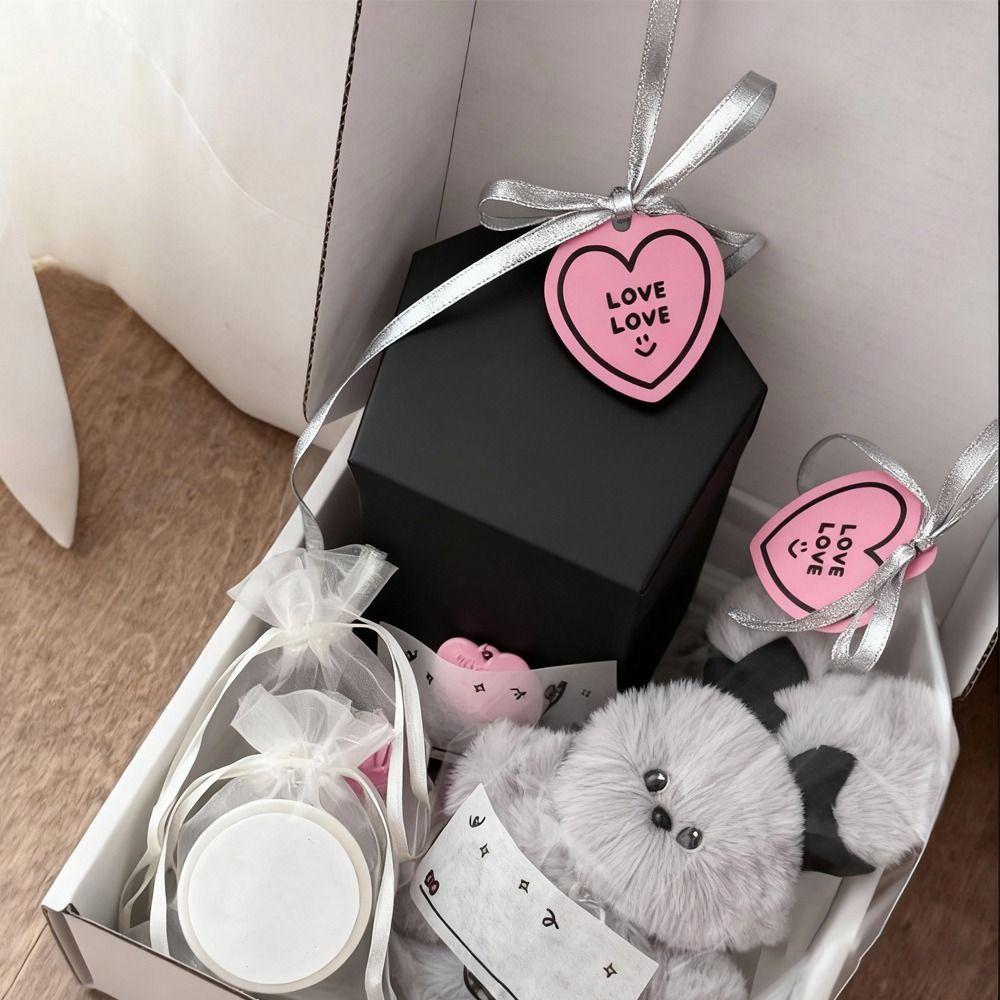 50pcs Heart Shaped Cards Valentine's Day Tags Hanging Decoration DIY Crafts Cake Decor Tag Pink Paper Packaging Decoration Tags