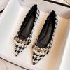 Qiandongge Single Shoes Women's 2025 New Xiaoxiangfeng Flat Shoes Pointed Ladyshoes Versatile Temperament Doudou Shoes with Skirts
