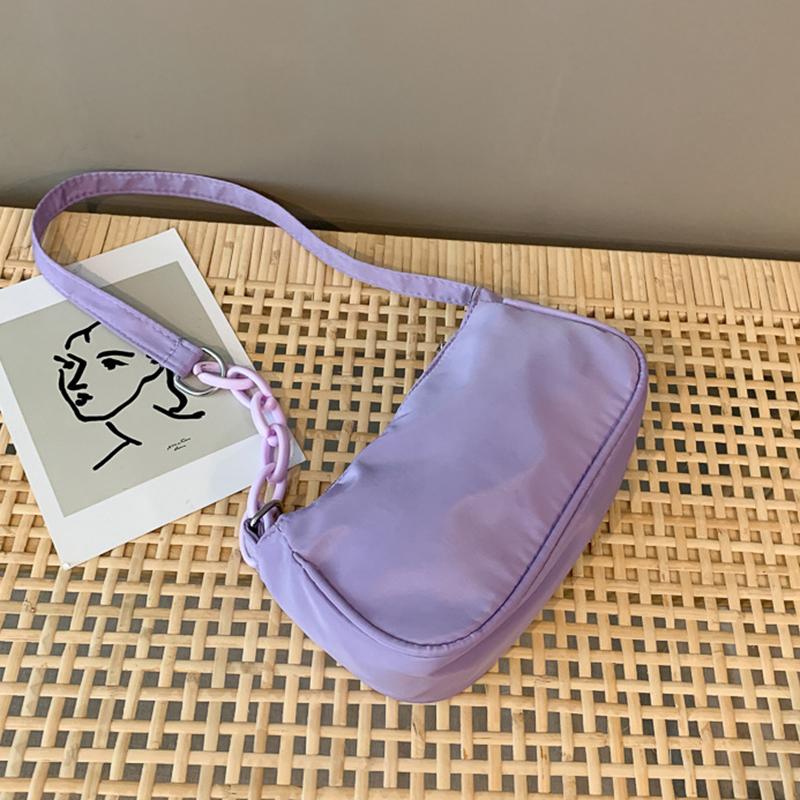 Женская сумочка на ремне