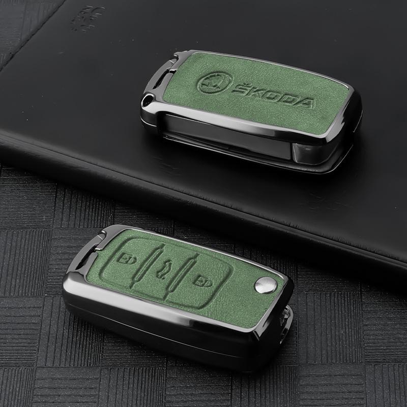HQKI8 Car Remote Key Fob Case Cover Shell For Skoda Octivia Superb Fabia 1 2 Octavia a7 RS Superb Rapid Yeti Karoq Vision Accessories