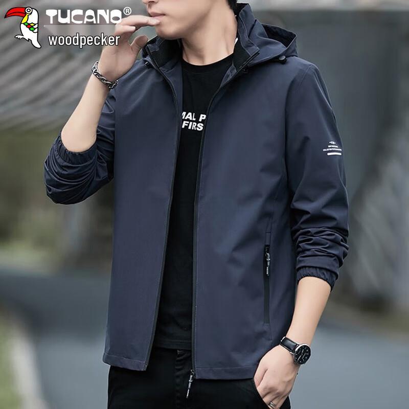 TUCANO Men's Hooded Outdoor Jacket
