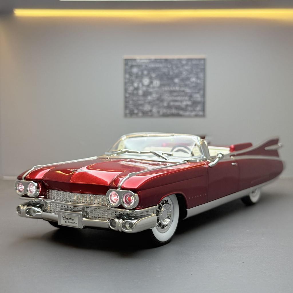 1:24 Cadillac t45 Eldorado Biarritz 1959 Series 62 Classic Car Alloy Diecast Piull Back Toy Trendy Ornaments For Friends Boys Gifts