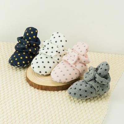 Зимние теплые пинетки для маленьких мальчиков и девочек, пуховые кроссовки со звездами для новорожденных, удобные хлопковые удобные мягкие нескользящие детские носки