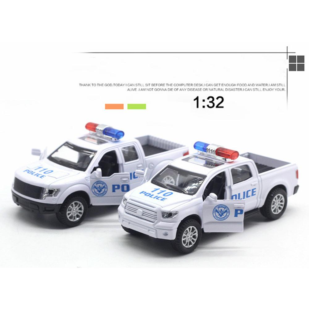 Мини-полицейская машина Ford в масштабе 1/32, Мини-полицейская машина Toyota, модель автомобиля с откатным механизмом Мини-полицейская машина, литая под давлением модель автомобиля, литая под давлением игрушечная машина