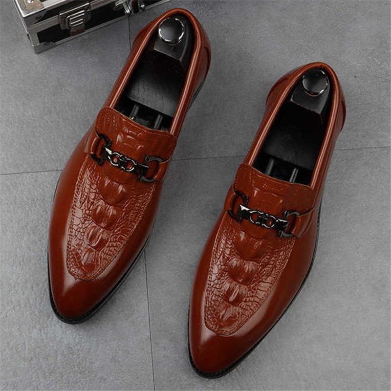 Fashion New Men's Alligator Pattern Loafers Pointed White Black Brown Slip On Flats Shoes Designer Homecoming Wedding Dress Footwear
