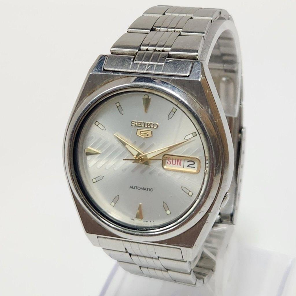 Б/У Винтажные Seiko 5 Автоматические с автоподзаводом День/Дата Линейный узор Мужские Рабочие item Y2K SEIKO