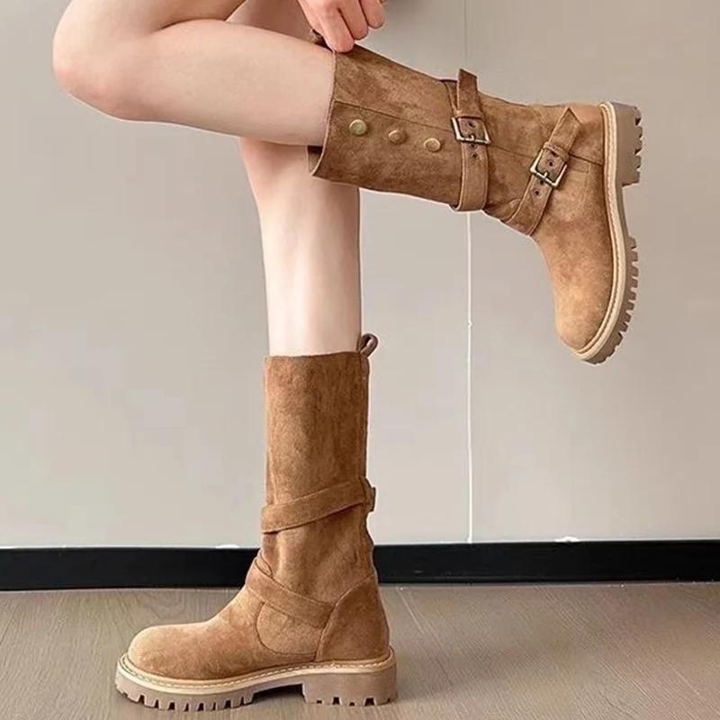 Замшевые толстые женские высокие сапоги дизайнерские туфли на среднем каблуке с пряжкой 2025 года, зимние туфли-лодочки в готическом стиле средней длины для мотоциклистов Botas De Mujer