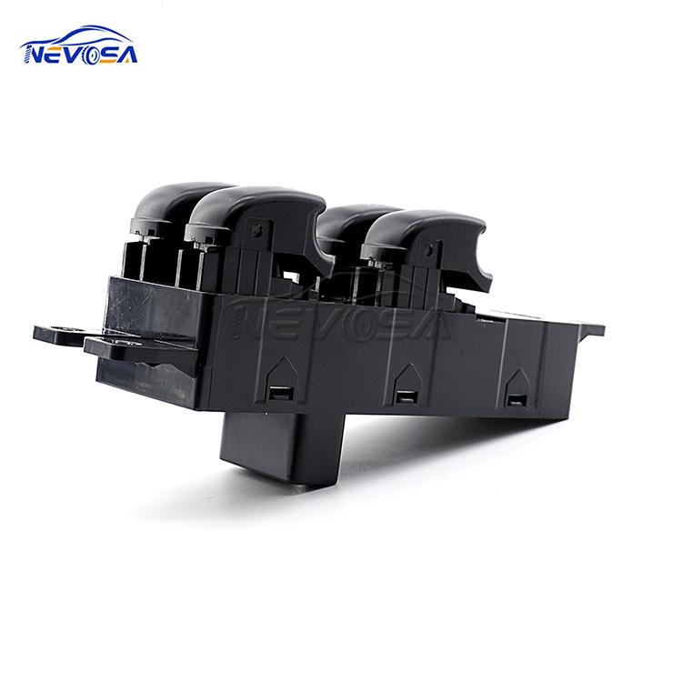 Hyundai Santa Fe Левый передний главный переключатель стеклоподъемника (93570-26100)