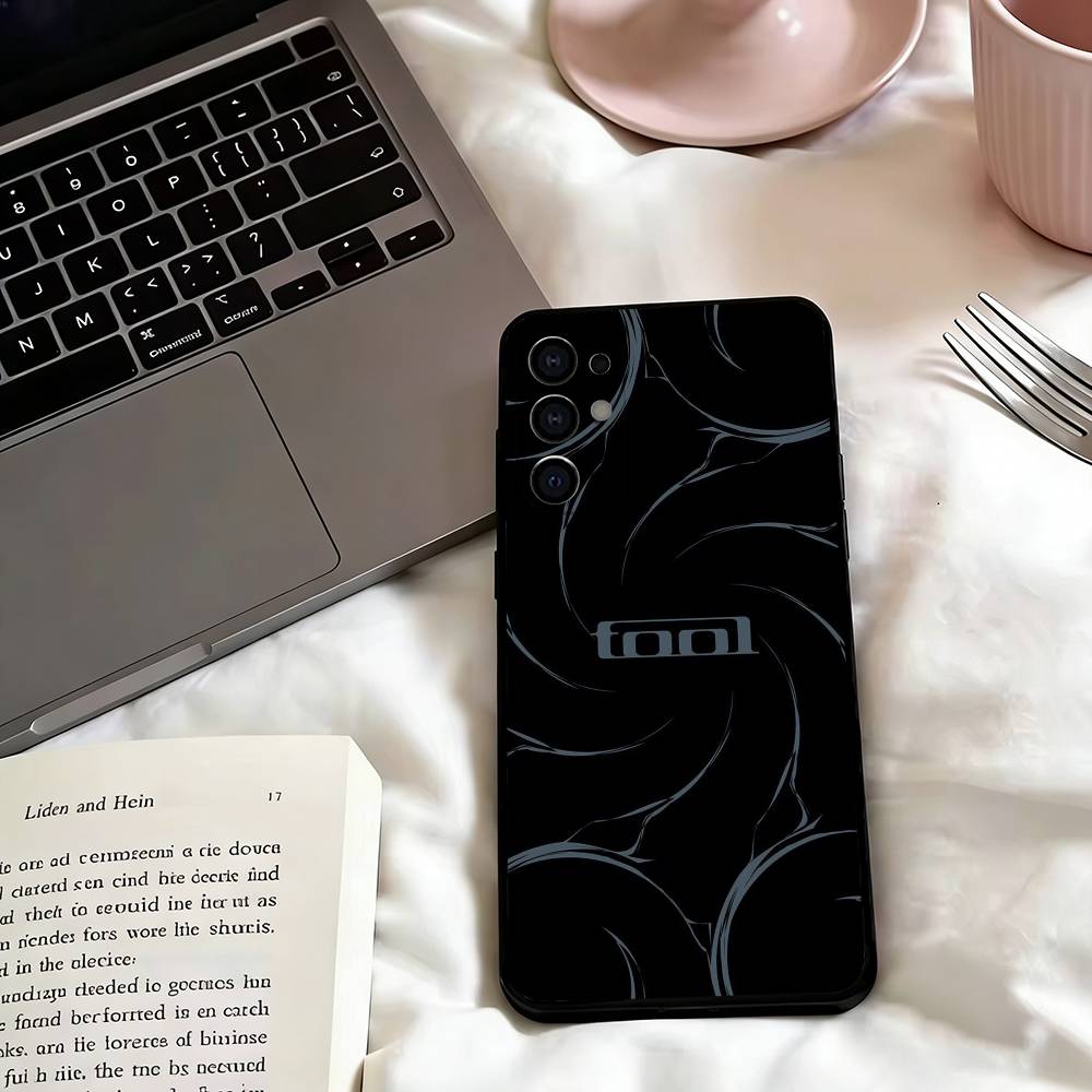 Music T-Tool Band Rock Phone Case For Samsung S25,S24,S21,S22,S23,S30,Ultra,S20,Plus,Fe,Lite,Note,10,Black Cover