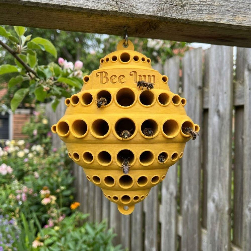 Plastic Garden Bee Insect House 3D Printed Pollinator Insect Shelter Bee-Friendly
