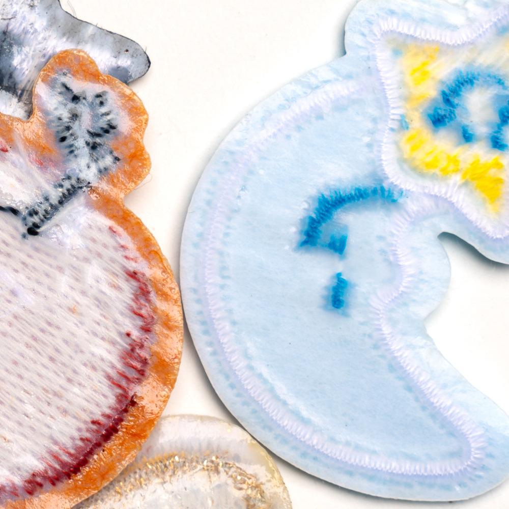 Small Size Mini Embroidery Cloth Sticker Cartoon Animal Computer Embroidery Sticker Handmade Diy Self-Adhesive Badge Boy