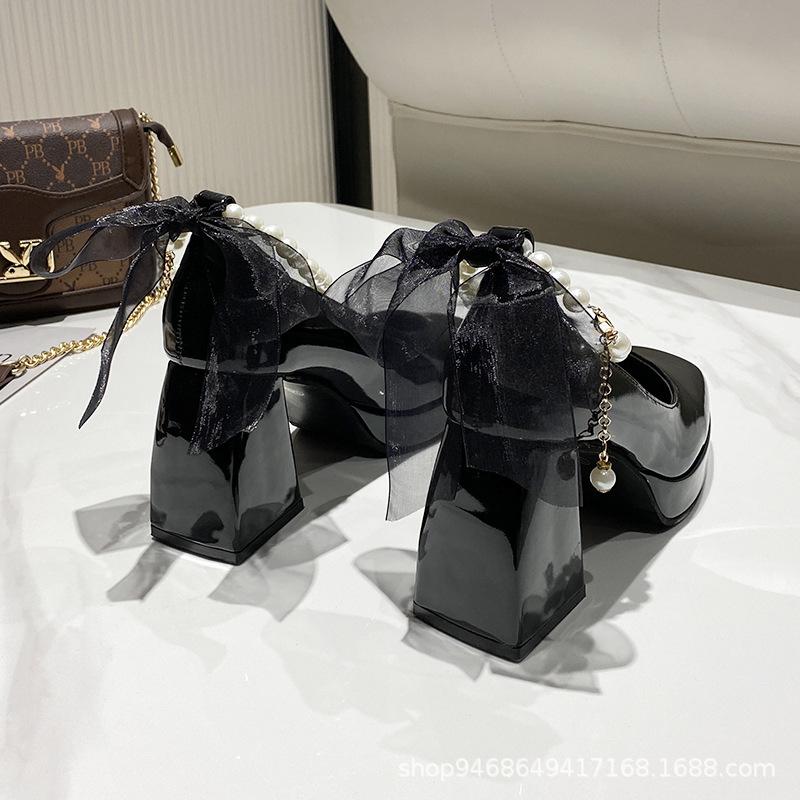 Mary Jane Single Shoe Girl 2025 Spring and Autumn New Fairy Style Design Sense Fashion Pearl Thick Heel with Skirt High Heels