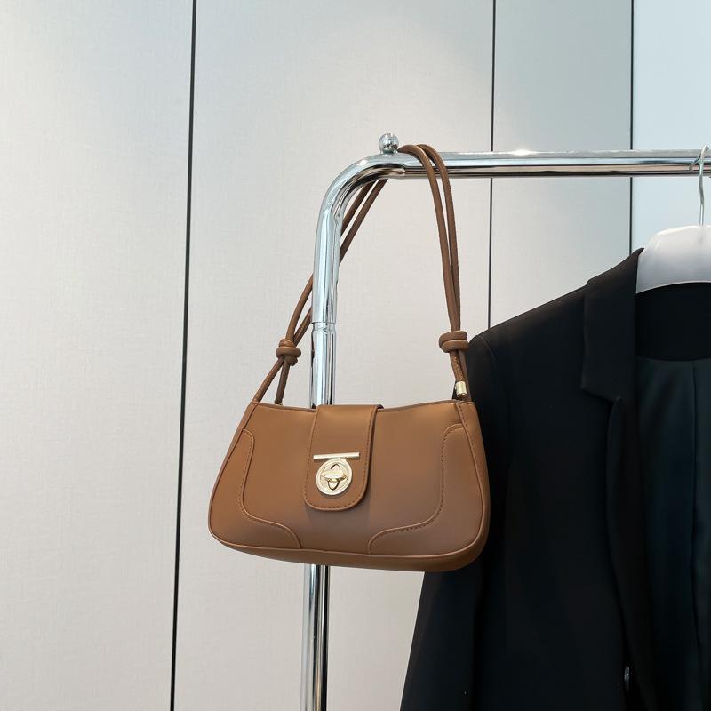 Women's High-end Shoulder Bag 2025 Winter New Versatile Ins Popular Niche Design Women's Bag Temperament This Year