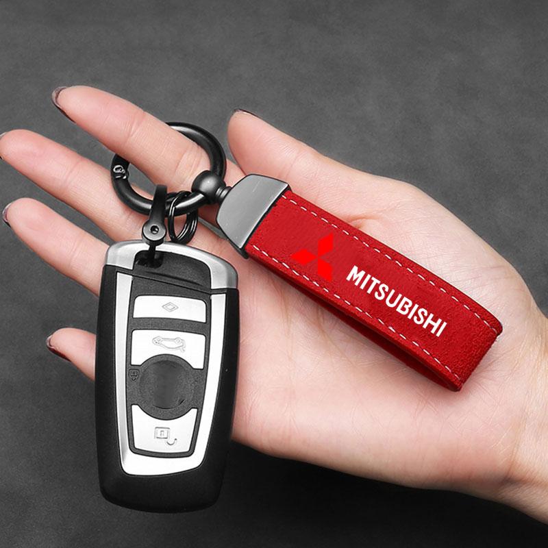 Deluxe Leather Keychain with Car Badge Keychain Pendant for Mitsubishi Lancer ASX Outlander Pajero Evolution Car Accessories