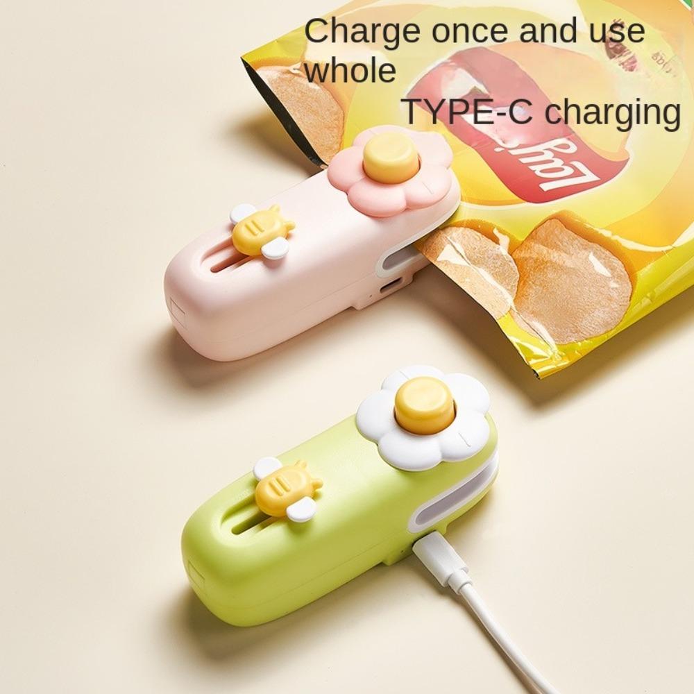 Plastic Heat Sealer Handheld Food Sealer Clip Cute Mini Sealing Machine Food Storage
