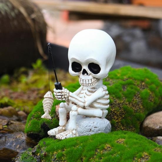 Shaking Head Fishing Skull Resin Mini Skeleton Fisher Sculpture Halloween