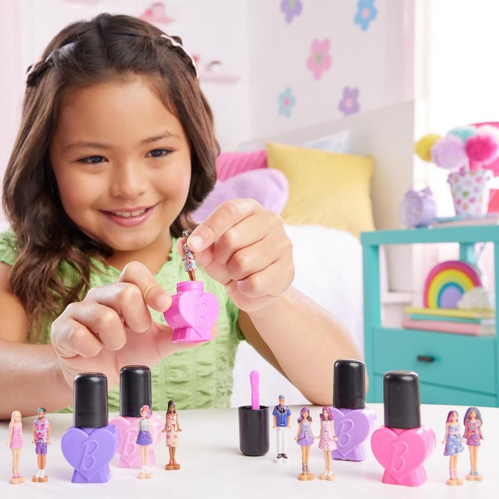 Барби Мини Барбиленд Модница Ассорти (Цвет ногтей) 10 микро кукол коробка распродажа одеваются кукольный домик для взрослых купить возраст 6 лет и старше мульти 986Aset-JCP97