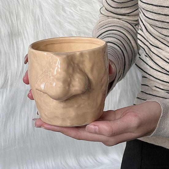 Кружка для ковыряния в носу Смешная кружка-нос с ручкой-пальцем Керамическая чашка для хранения с рельефной ручкой-ладонью Подставка для колец для украшения дома и офиса Подарок