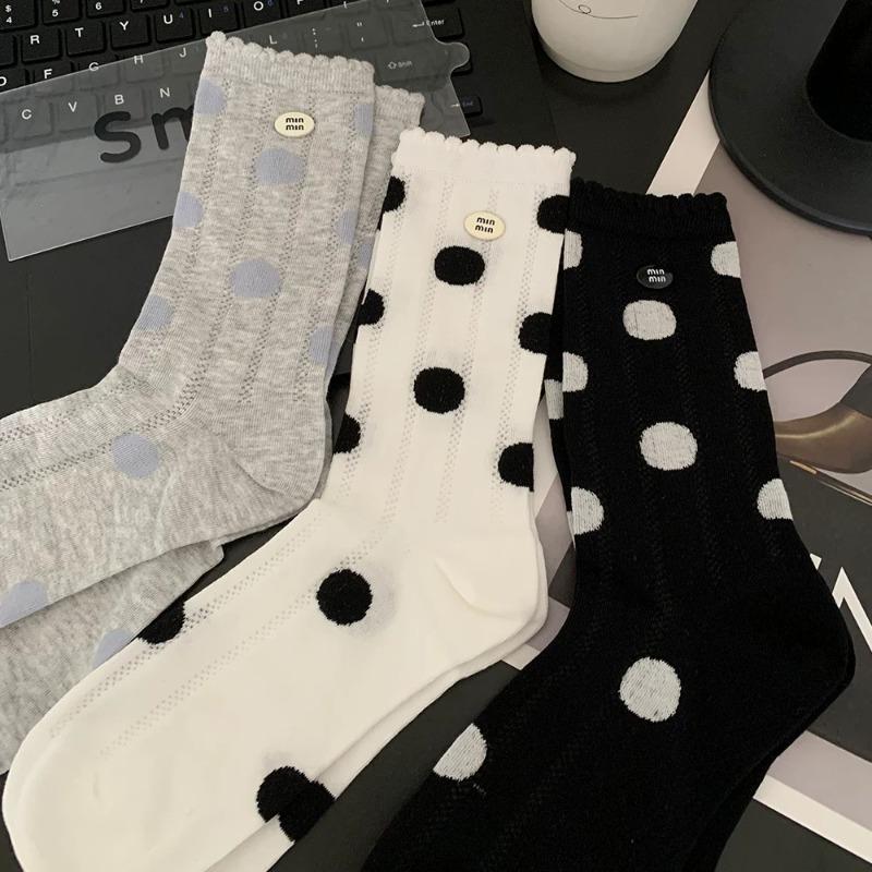 Female Summer Mesh Breathable Wave Point No Bone Hollow Button In The Tube Cotton Socks