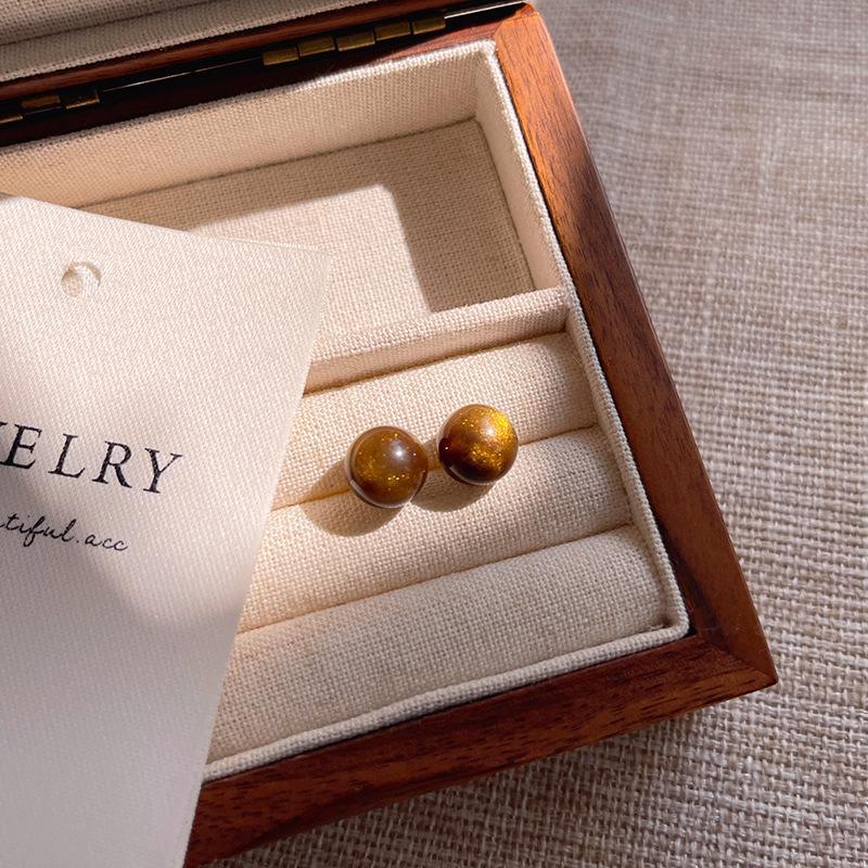 «Элегантные серьги с леопардовым принтом и янтарем с камнями тигровый глаз для женщин — легкие, роскошные и универсальные украшения на осень/зиму»